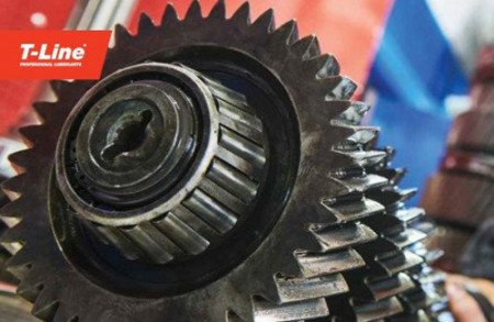 THE NEW RANGE OF T-LINE PROFESSIONAL OILS